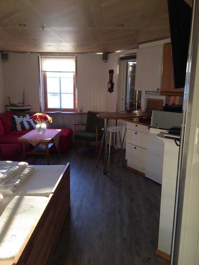 Bakkevik Brygge Apartment Kalvag Exterior photo
